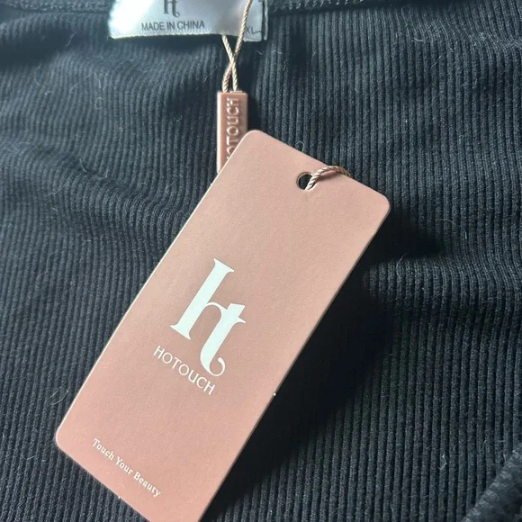 Black Fitted Short Sleeve Tee - Picture 2 of 2